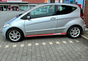 Mercedes-Benz A 160 180.500 km 2.460 &euro; Dresden 01169