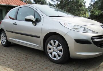 Peugeot 207 165.000 km 2.490 &euro; Gröbern bei Meissen 01689