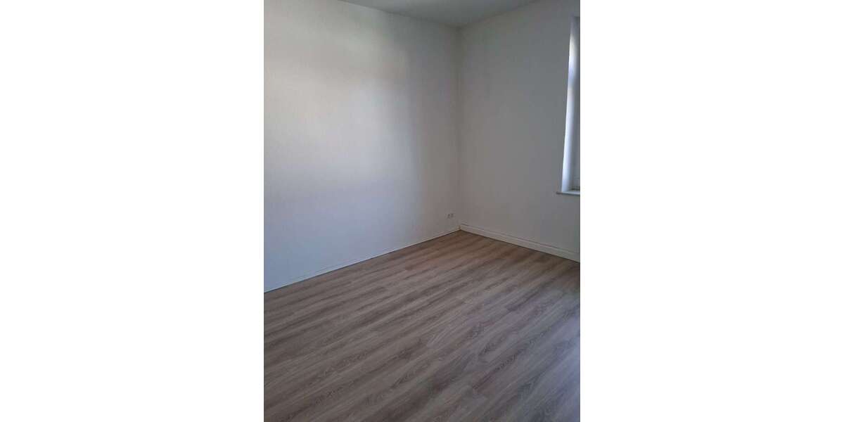 Etagenwohnung Heidenau Heidenau-Süd - 3 Zimmer, 86 m&sup2;, 620&euro; | Angebot:27172809