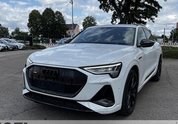 Audi e-tron 52.355 km 36.899 &euro; Dresden 01157