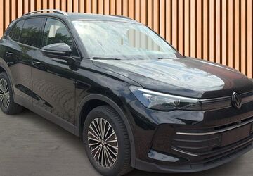 VW Tiguan 26.795 km 31.880 &euro; Dresden 01328