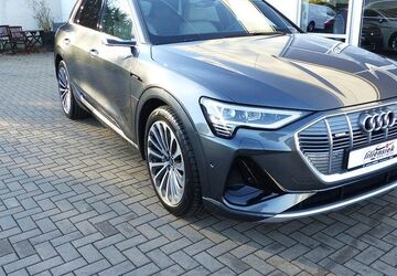 Audi e-tron 90.890 km 41.980 &euro; Dippoldiswalde 01744