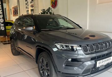 Jeep Compass 51.089 km 23.990 &euro; Dresden 01109