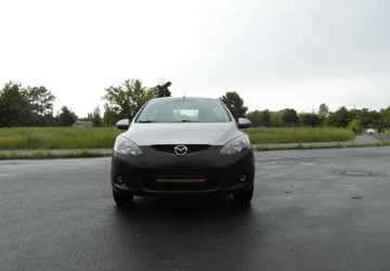 Mazda 2 77.735 km 2.299 &euro; Dresden 01237