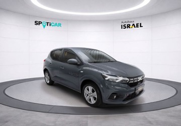 Dacia Sandero 61.112 km 15.990 &euro; Dresden 01257