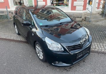 Toyota Verso 272.000 km 3.999 &euro; Dresden 01139