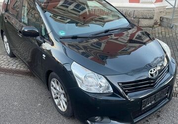 Toyota Verso 272.000 km 3.999 &euro; Dresden 01139