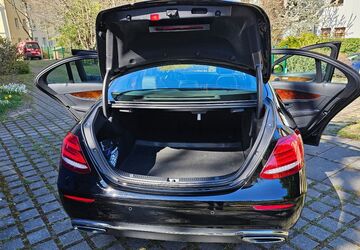 Mercedes-Benz E 220 60.000 km 30.500 &euro; Dresden 01219