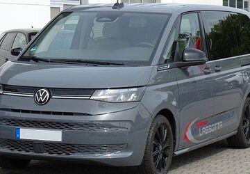 VW T7 Multivan 8.500 km 61.890 &euro; Meißen 01662