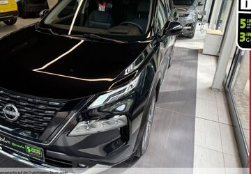 Nissan X-Trail 59.786 km 31.680 &euro; Dresden 01067