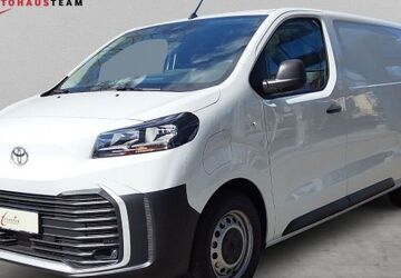 Toyota Proace (Verso) 2.000 km 34.490 &euro; Pirna 01796