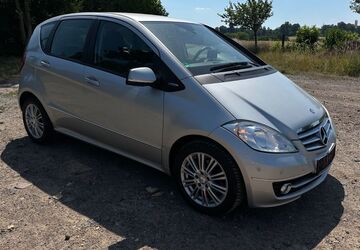 Mercedes-Benz A 160 54.305 km 7.100 &euro; Dresden 01237