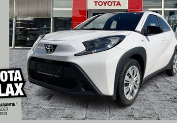 Toyota Aygo (X) 11.305 km 15.990 &euro; Dresden 01139