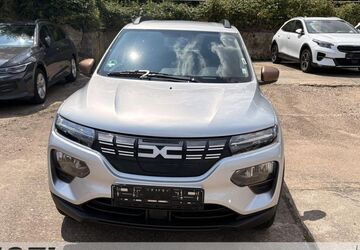 Dacia Spring 31.763 km 11.899 &euro; Dresden 01157