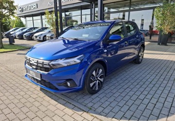 Dacia Sandero 4.500 km 16.980 &euro; Dresden-Altfranken 01156