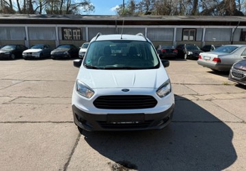 Ford Tourneo Courier 99.696 km 6.900 &euro; Dresden 01159