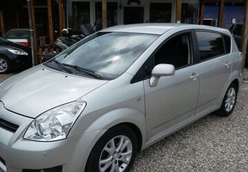 Toyota Corolla Verso 218.250 km 3.990 &euro; Dresden 01219