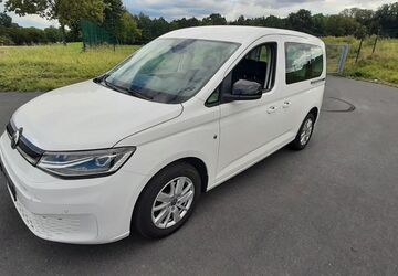 VW Caddy 81.000 km 18.490 &euro; Dresden 01259