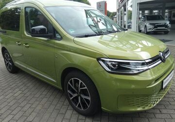 VW Caddy 61.419 km 25.690 &euro; Radebeul 01445