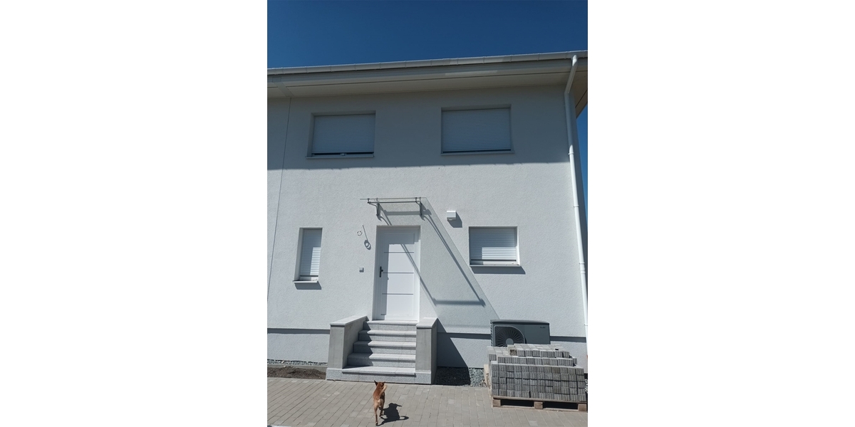 Erstbezug: 4-Zi.-Wohnung in DHH mit Terrasse und eigenem Gartenanteil höchster Energiestandard - Etagenwohnung Dresden Niedersedlitz | Angebot:26067189