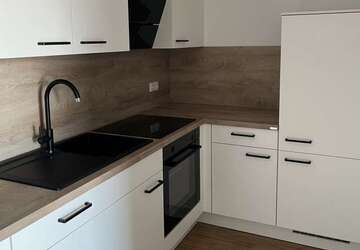 Wohnung Arnsdorf - 2 Zimmer, 43 m&sup2;, 555&euro; | Angebot:24324099