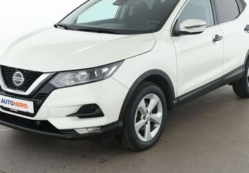 Nissan Qashqai 67.203 km 15.440 &euro; Dresden 01187