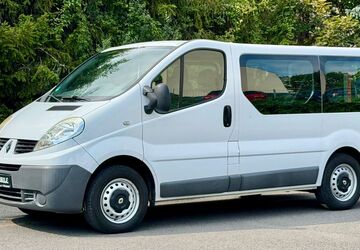 Renault Trafic 82.000 km 12.999 &euro; Heidenau 01809