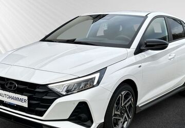 Hyundai i20 9.330 km 22.970 &euro; Dresden / Radebeul 01445