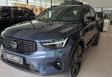 Volvo XC40 3.000 km 44.900 &euro; Dresden 01099