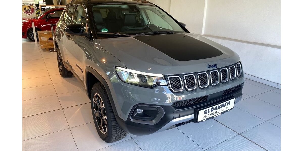 Jeep Compass 22.657 km 39.990 &euro; Dresden 01109