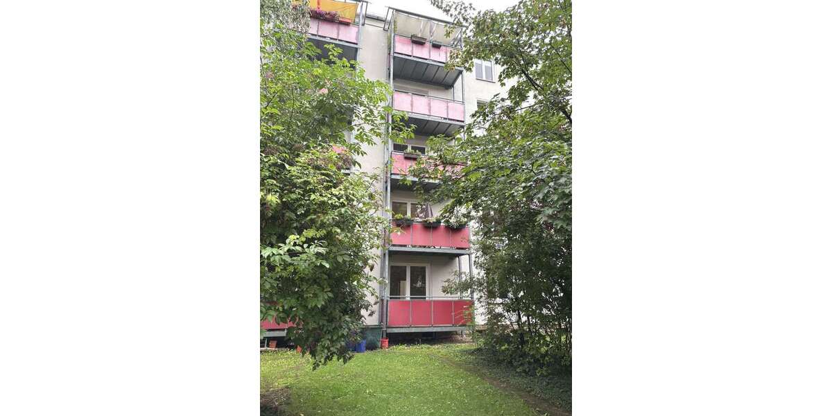 Etagenwohnung Striesen West Striesen - 3 Zimmer, 79 m&sup2;, 870&euro; | Angebot:26950466