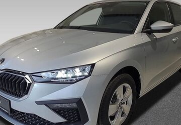 Skoda Scala 10.851 km 21.440 &euro; Dresden 01067
