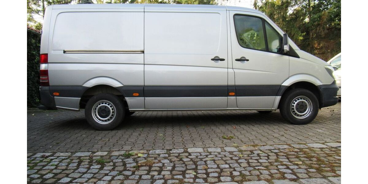 Mercedes-Benz Sprinter 190.000 km 12.499 &euro; Gröbern bei Meissen 01689