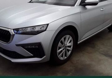 Skoda Scala 12.849 km 24.890 &euro; Dresden 01169