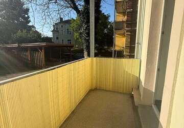 Wohnung Radebeul Alt-Radebeul - 2 Zimmer, 63 m&sup2;, 560&euro; | Angebot:27303078