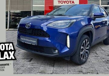Toyota Yaris Cross 27.762 km 21.730 &euro; Dresden 01139
