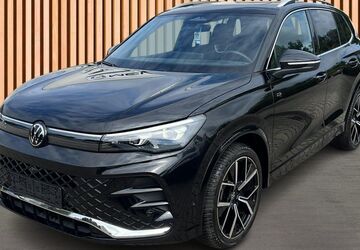 VW Tiguan 4.686 km 44.980 &euro; Dresden 01328
