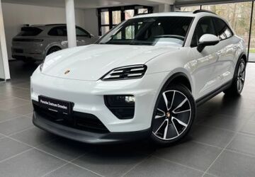 Porsche Macan 5.000 km 93.850 &euro; Dresden 01129