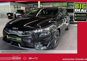 Kia ceed Sportswagon 80.885 km 17.680 &euro; Dresden 01067