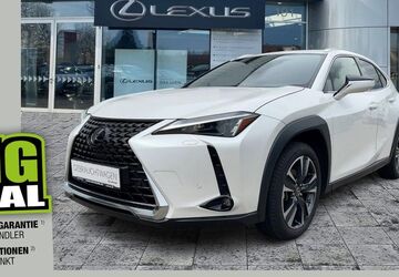 Lexus UX 37.850 km 29.490 &euro; Dresden 01139