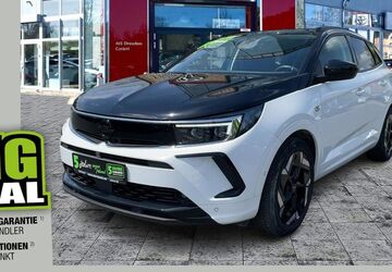 Opel Grandland (X) 13.688 km 23.650 &euro; Dresden 01139