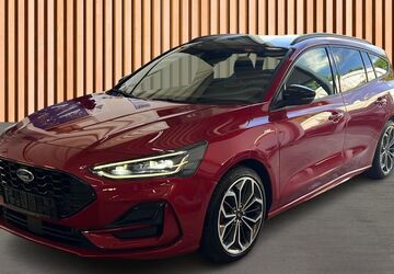 Ford Focus 14.099 km 23.980 &euro; Dresden 01328