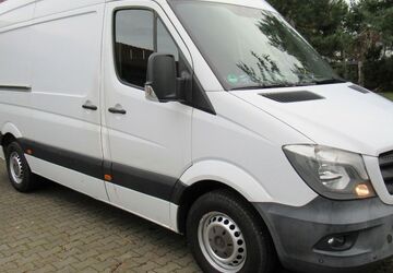 Mercedes-Benz Sprinter 270.000 km 10.499 &euro; Gröbern bei Meissen 01689