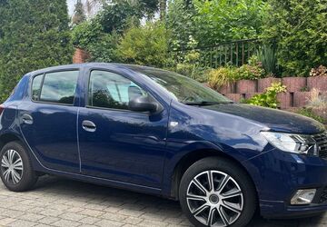Dacia Sandero 65.000 km 5.950 &euro; Dresden 01189