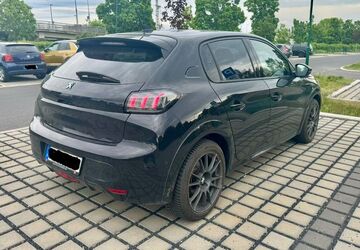Peugeot 208 29.586 km 18.900 &euro; Coswig 01640