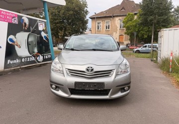 Toyota Verso 256.669 km 3.850 &euro; Dresden 01257