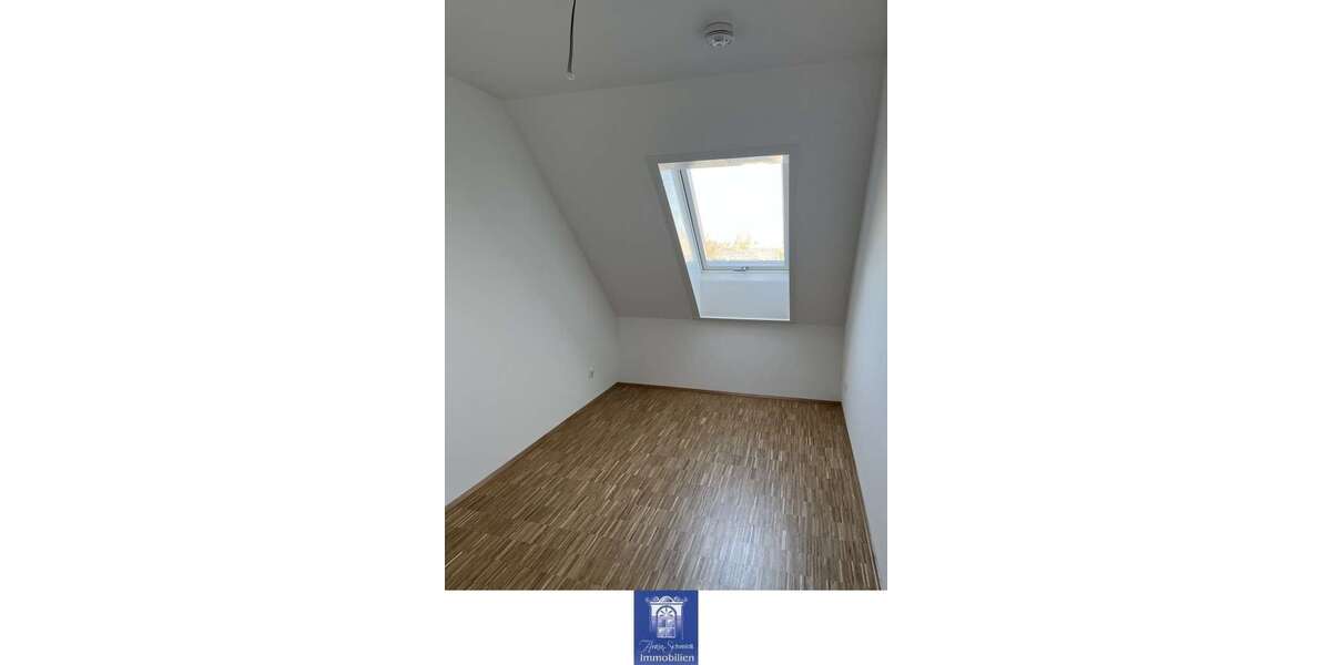 Etagenwohnung Arnsdorf - 2 Zimmer, 44 m&sup2;, 580&euro; | Angebot:24324117