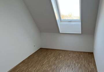Wohnung Arnsdorf - 2 Zimmer, 44 m&sup2;, 580&euro; | Angebot:24324117