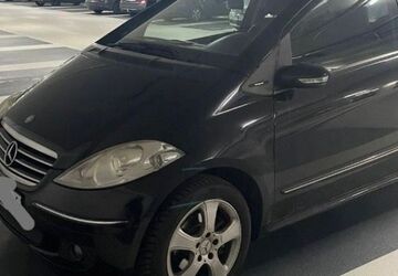 Mercedes-Benz A 170 139.400 km 3.099 &euro; Dresden 01159