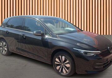 VW Golf 14.312 km 24.980 &euro; Dresden 01328